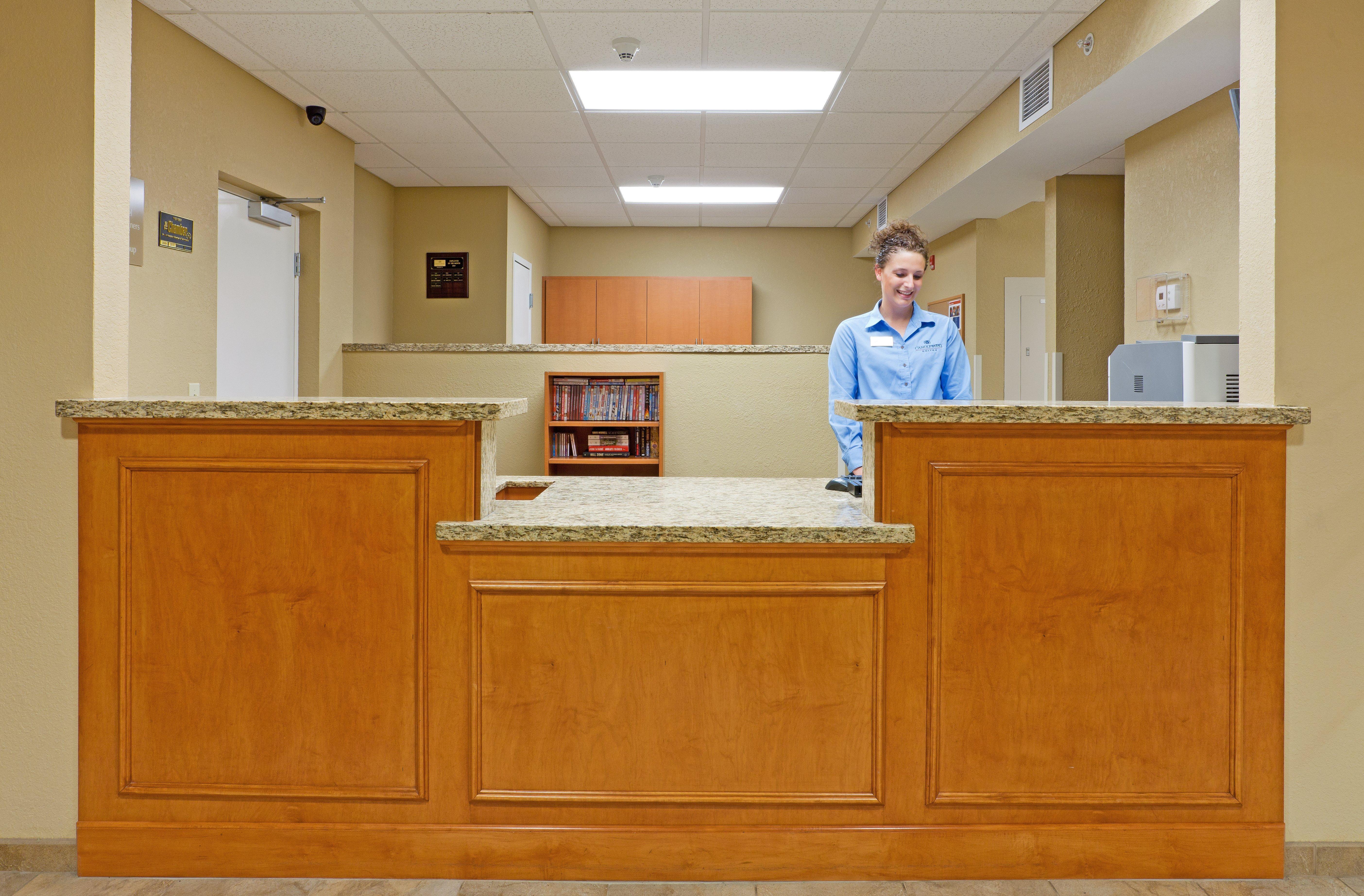 Candlewood Suites Hazleton By Ihg Інтер'єр фото