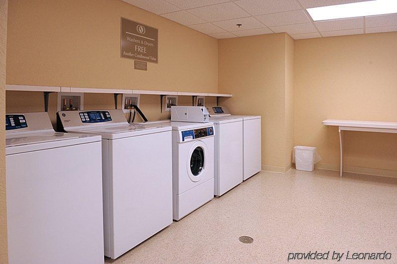 Candlewood Suites Hazleton By Ihg Зручності фото